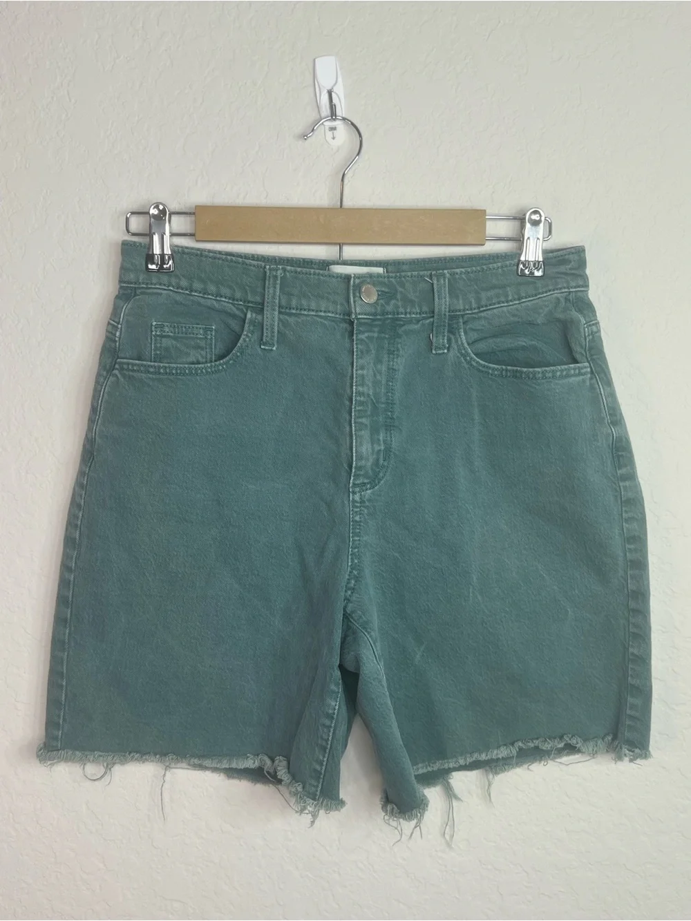 Coastal Granddaughter Vintage Bermuda Denim Shorts Raw Hem Granola Girl Gorpcore